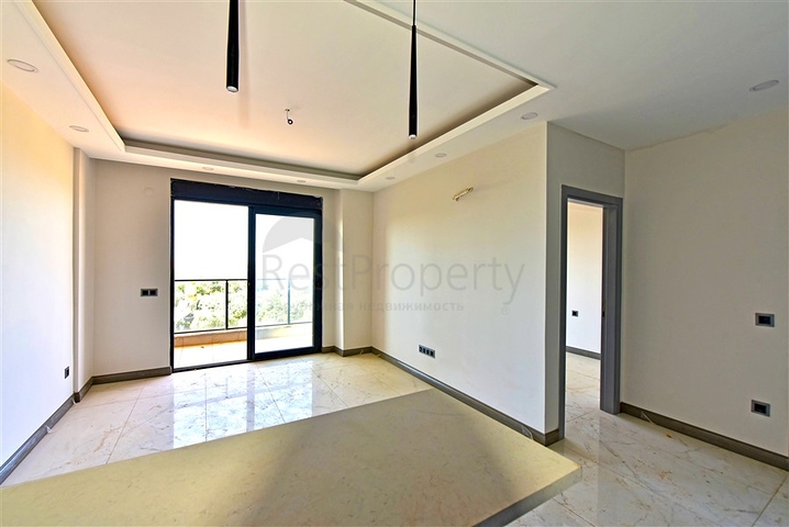 مجمع من نوع النادي قيد الإنشاء في منطقة أوبا