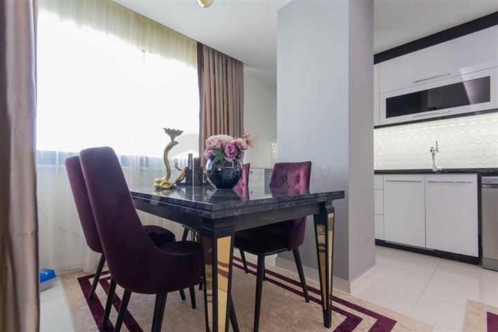 بنتهاوس واسع على ساحل البحر الأبيض المتوسط