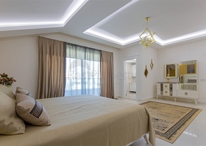 بنتهاوس واسع على ساحل البحر الأبيض المتوسط