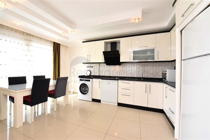 شقة 2+1 على بعد 50 متر من البحر في منطقة كستل 