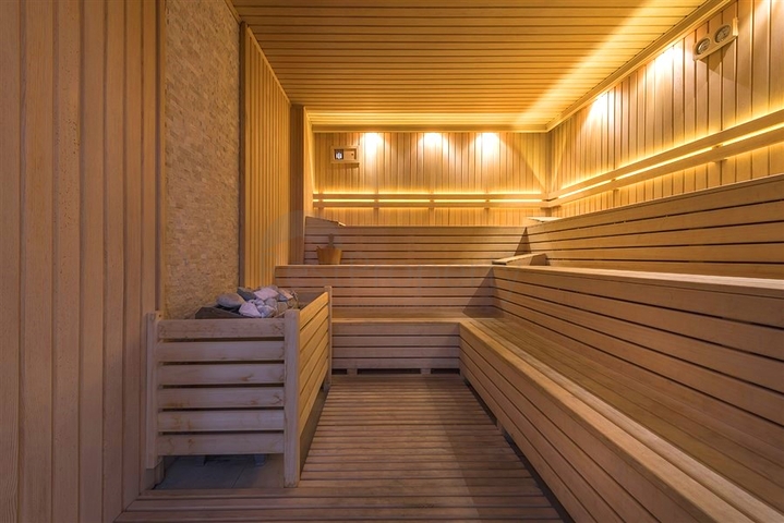 شقة 2+1 على بعد 50 متر من البحر في منطقة كستل 