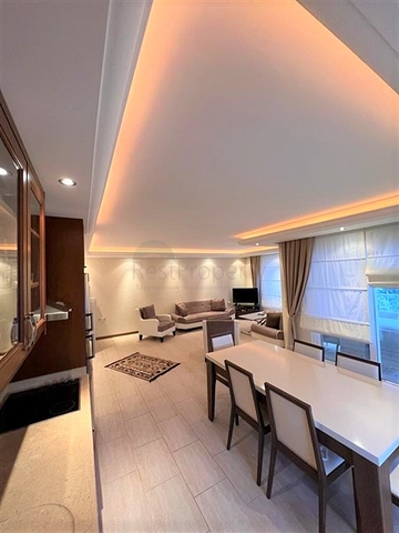 شقة 2 + 1 على الخط الأول في حي محمودلار