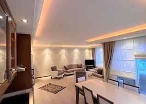 شقة 2 + 1 على الخط الأول في حي محمودلار