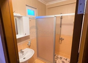 شقة 2 + 1 على الخط الأول في حي محمودلار