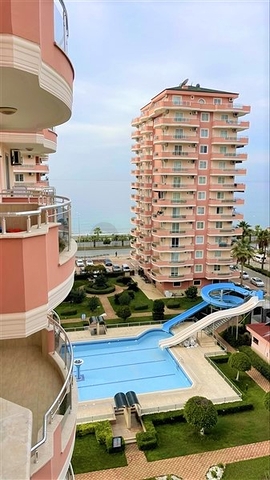 شقة من غرفتي نوم على بعد 20 متر من البحر