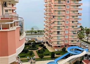 شقة من غرفتي نوم على بعد 20 متر من البحر