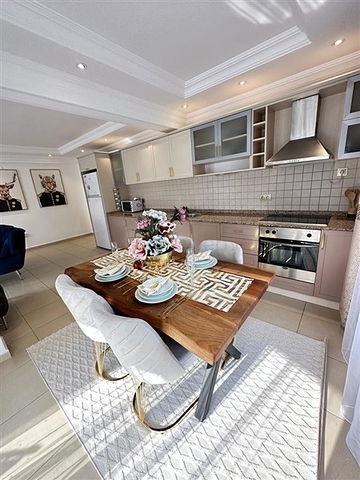 شقة فسيحة 2 + 1 في منطقة أوبا