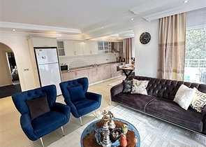 شقة فسيحة 2 + 1 في منطقة أوبا