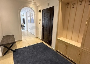 شقة فسيحة 2 + 1 في منطقة أوبا