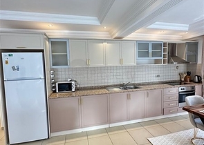 شقة فسيحة 2 + 1 في منطقة أوبا