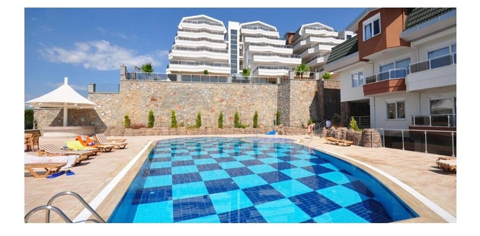 بنتهاوس 4+1 مطل على البحر في منطقة كوناكلي