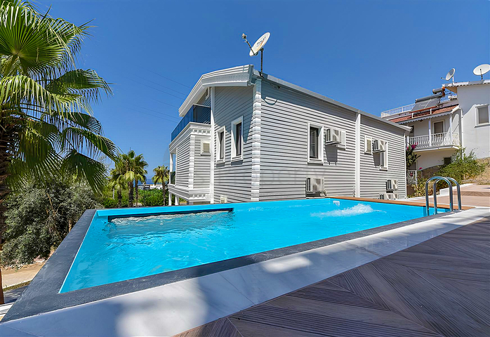 فيلا مفروشة 3 + 1 في كارجيجاك