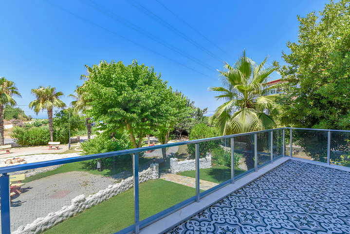 فيلا مفروشة 3 + 1 في كارجيجاك