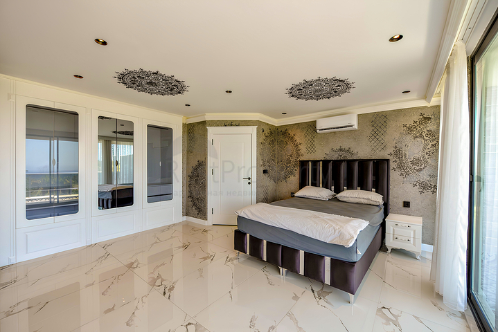 فيلا مفروشة 3 + 1 في كارجيجاك