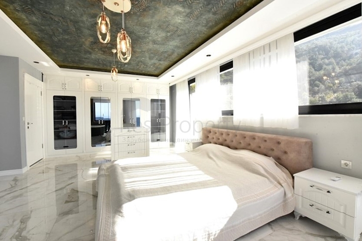 فيلا 3+1 في وسط ألانيا