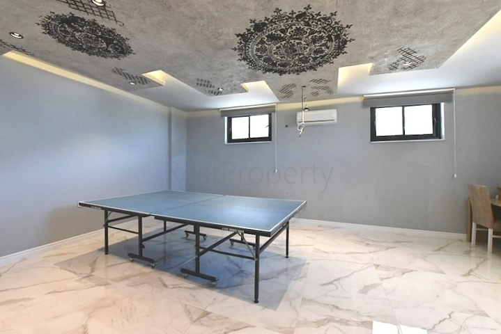 فيلا 3+1 في وسط ألانيا