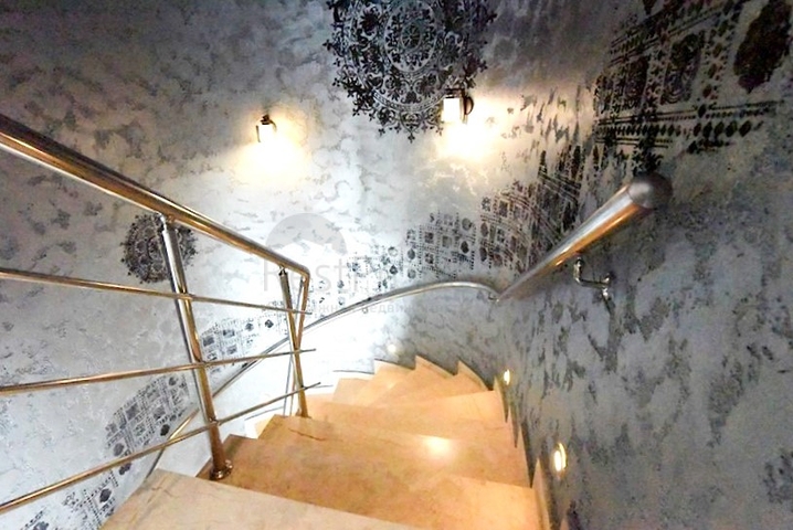 فيلا 3+1 في وسط ألانيا