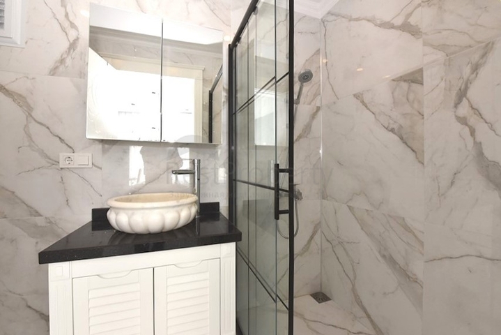 فيلا 3+1 في وسط ألانيا