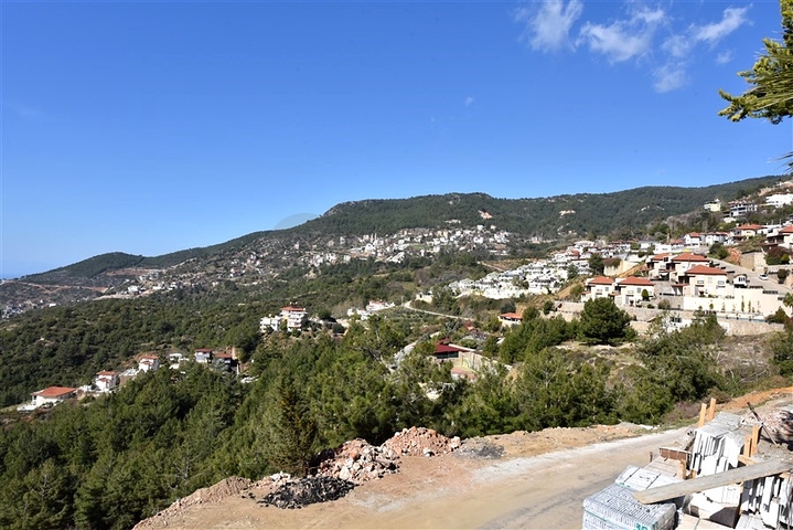 فيلا 3+1 في وسط ألانيا