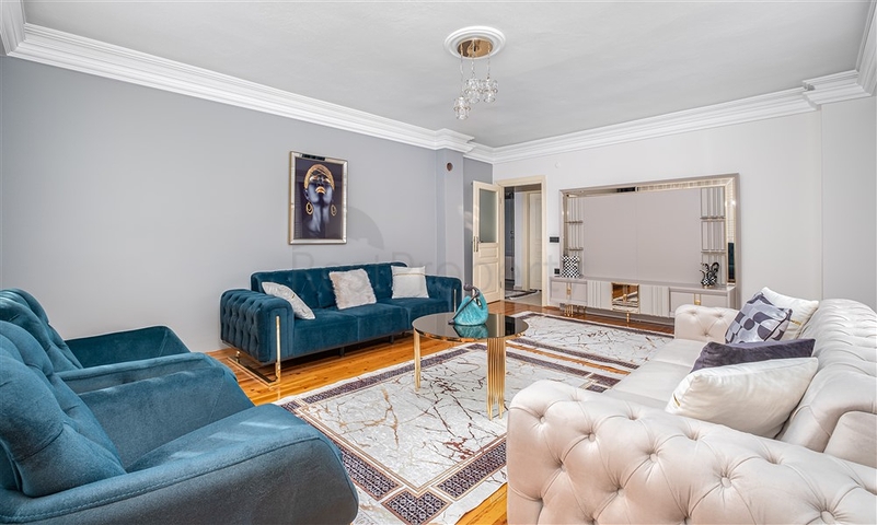 شقة من غرفتي نوم في أوبا بالقرب من البحر