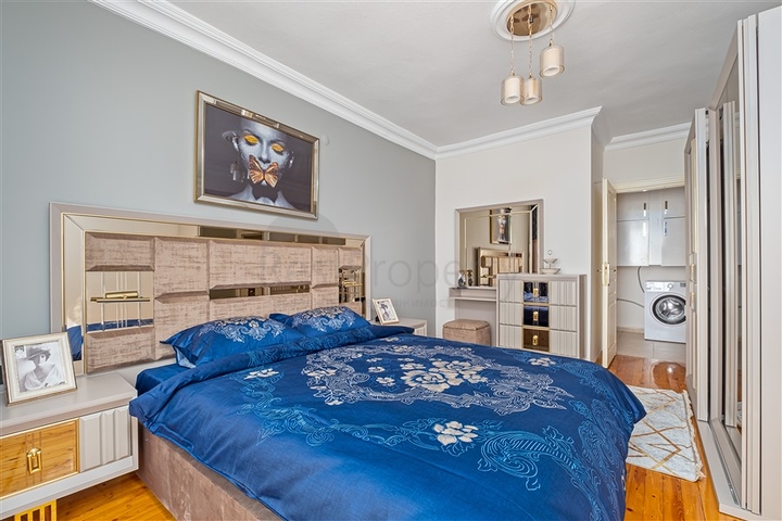 شقة من غرفتي نوم في أوبا بالقرب من البحر