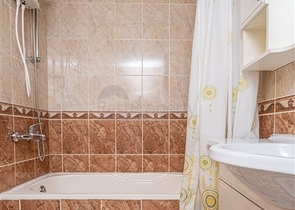 شقة من غرفتي نوم في أوبا بالقرب من البحر