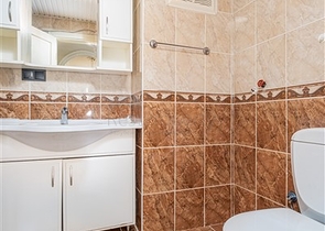 شقة من غرفتي نوم في أوبا بالقرب من البحر