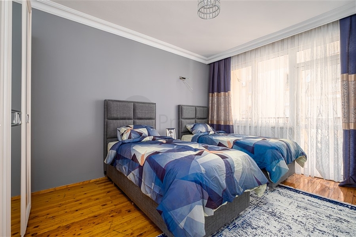 شقة فسيحة 2 + 1 في منطقة أوبا