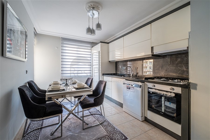 شقة فسيحة 2 + 1 في منطقة أوبا