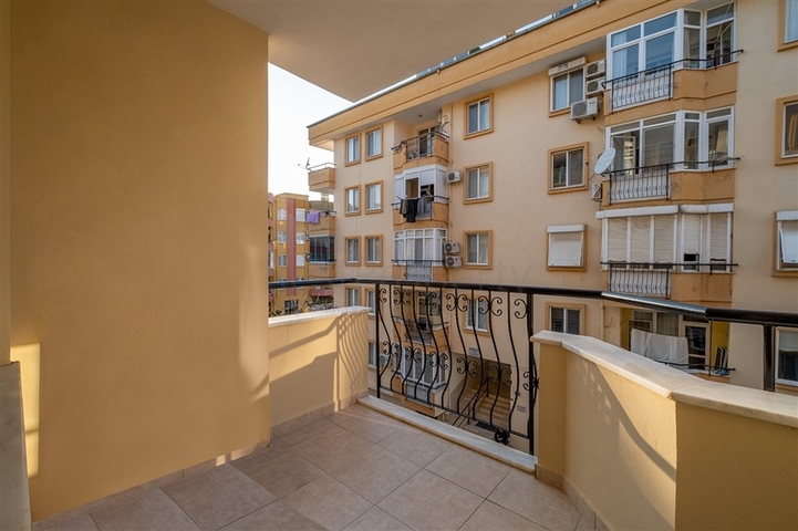 شقة فسيحة 2 + 1 في منطقة أوبا