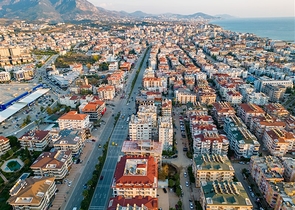 شقة فسيحة 2 + 1 في منطقة أوبا