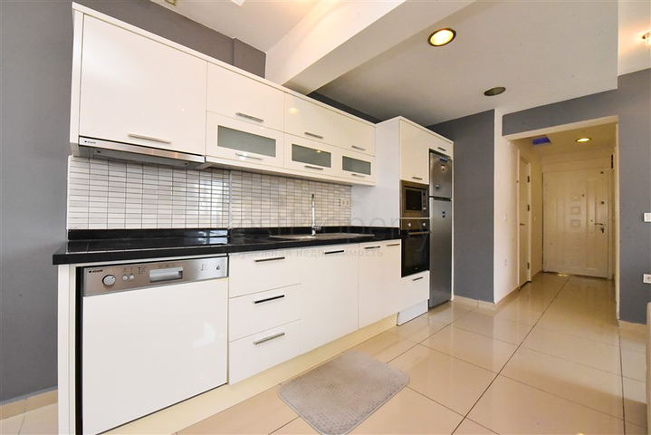 شقة 1+1 في حي كليوباترا