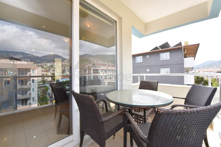 شقة 1+1 في حي كليوباترا