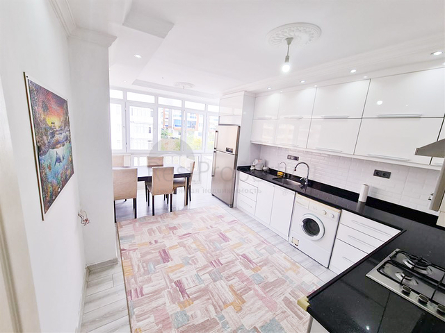 شقة مشرقة وواسعة في منطقة توسمور الأوروبية