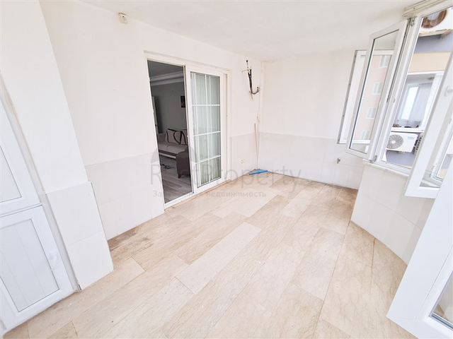 شقة مشرقة وواسعة في منطقة توسمور الأوروبية