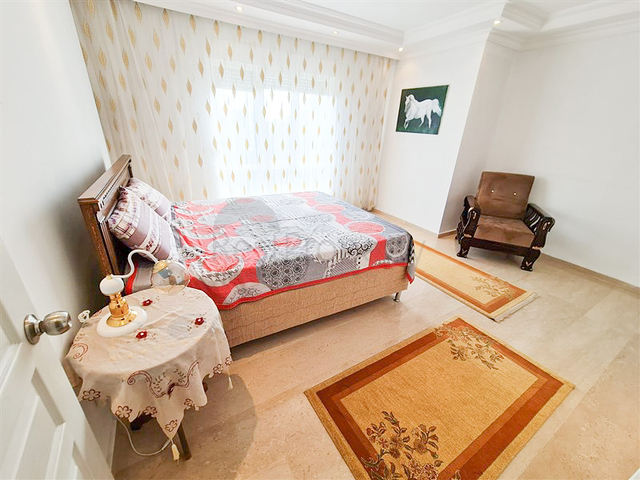 شقة مشرقة وواسعة في منطقة توسمور الأوروبية