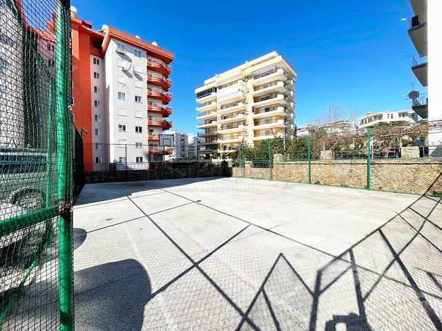 شقة مشرقة وواسعة في منطقة توسمور الأوروبية