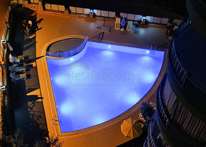 شقة مشرقة وواسعة في منطقة توسمور الأوروبية