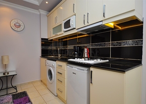  شقق 1+1 مع الحد الأدنى من البنية التحتية في وسط ألانيا