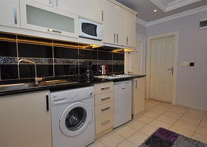  شقق 1+1 مع الحد الأدنى من البنية التحتية في وسط ألانيا