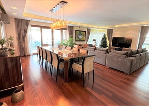 شقة فسيحة مع تجديد مصمم