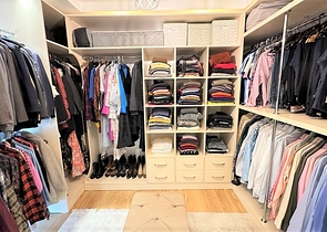 شقة فسيحة مع تجديد مصمم