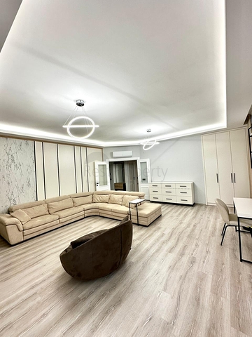 بنتهاوس واسع 3 + 1 في منطقة أوبا