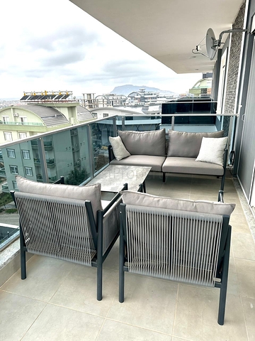 بنتهاوس واسع 3 + 1 في منطقة أوبا