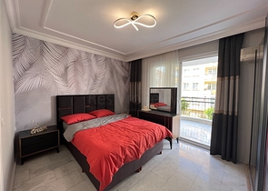 شقة 2 + 1 500 متر من البحر في منطقة أوبا