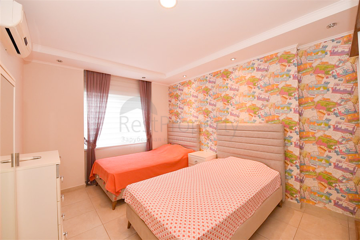 شقة فسيحة 4 + 1 في حي أفسالار