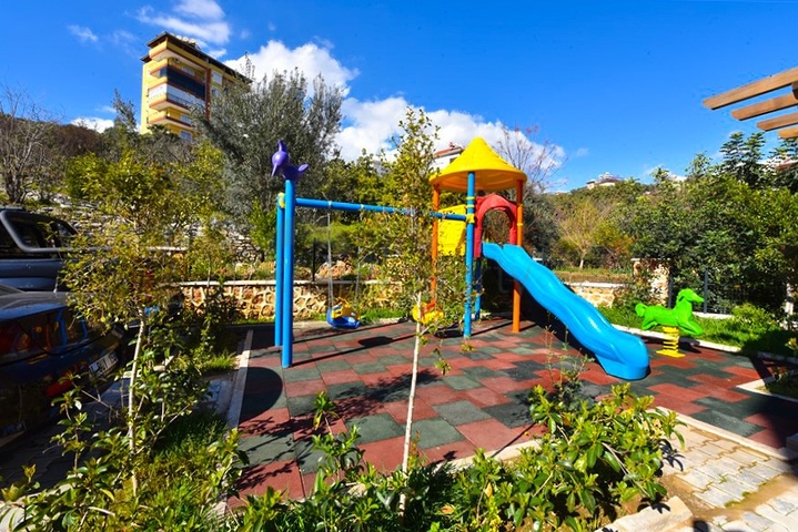 بنتهاوس واسع 4 + 1 في سيكجيلي