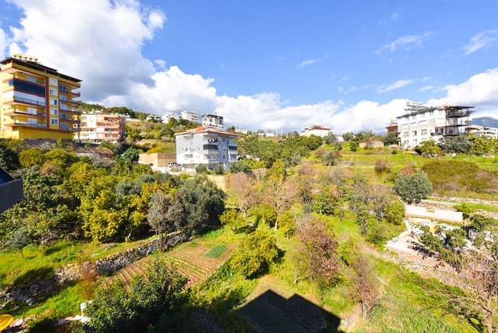 بنتهاوس واسع 4 + 1 في سيكجيلي