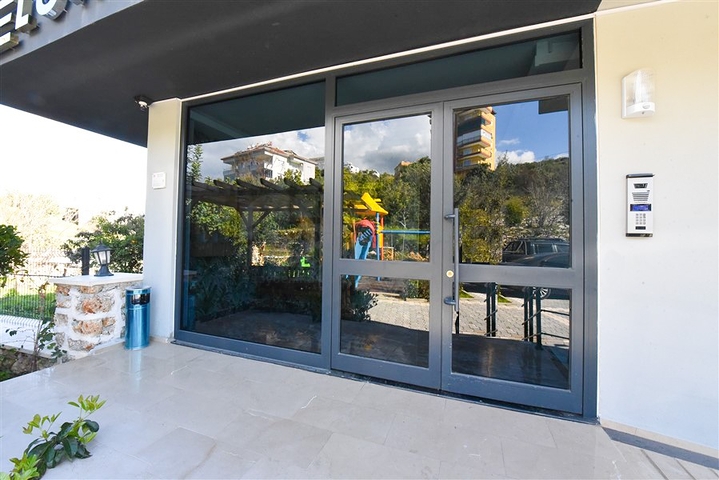 بنتهاوس واسع 4 + 1 في سيكجيلي