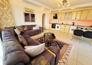 شقة فسيحة 2 + 1 في منطقة محمودلار